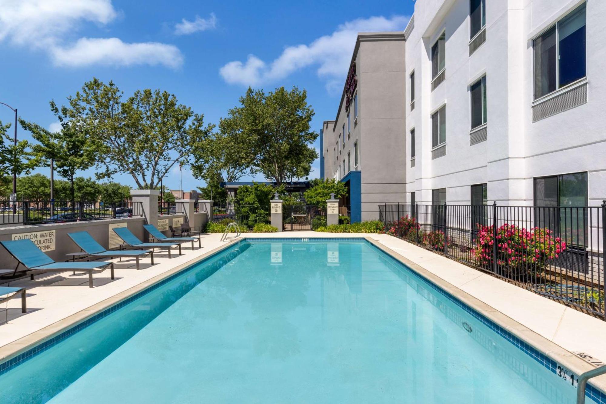 Hotel Hampton & Yuba Yuba City