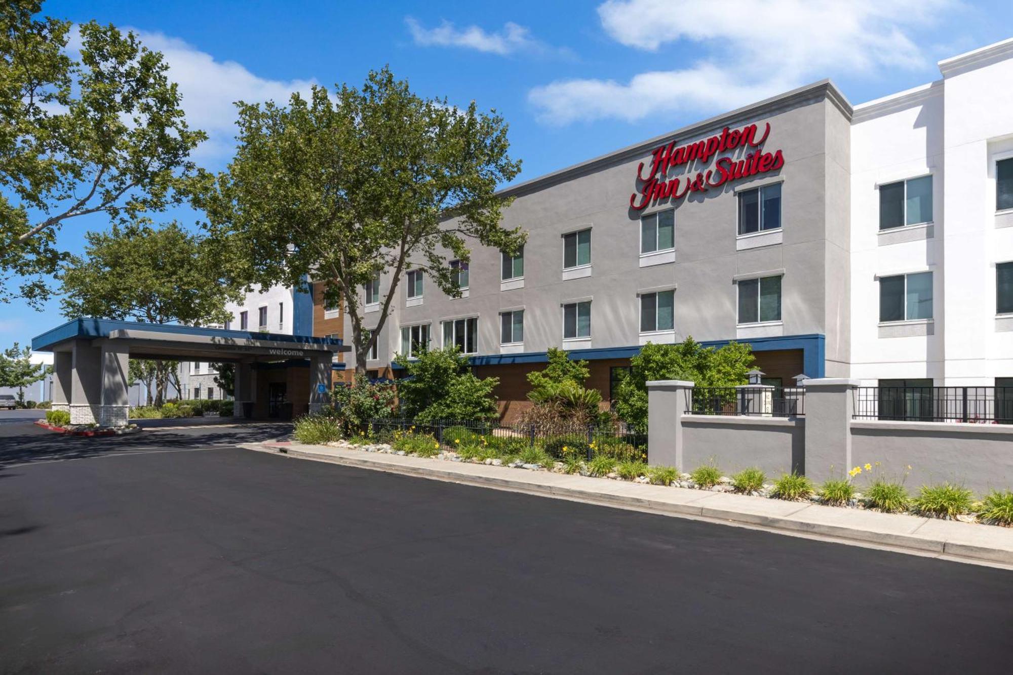 Hotel Hampton & Yuba 3*
