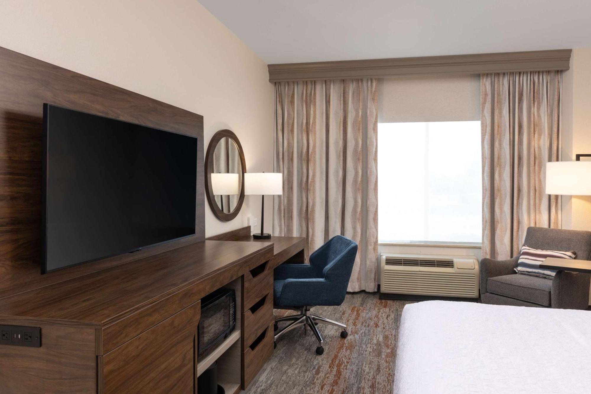 Hotel Hampton & Yuba 3*