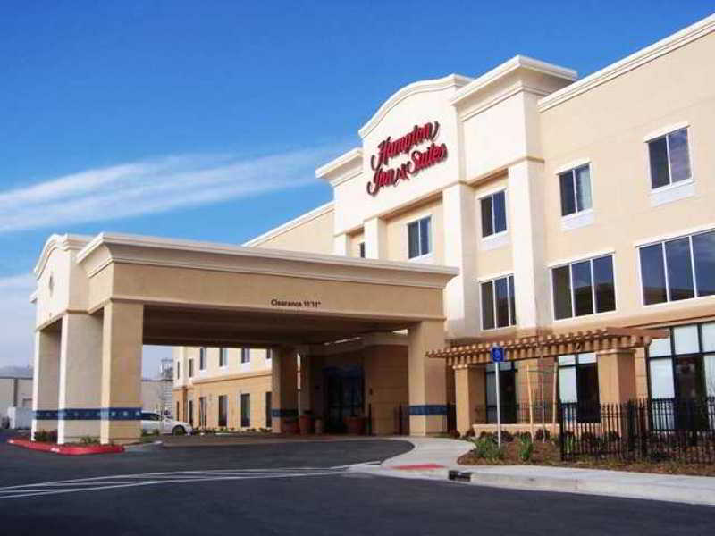 Hampton & Yuba Hotel Yuba City